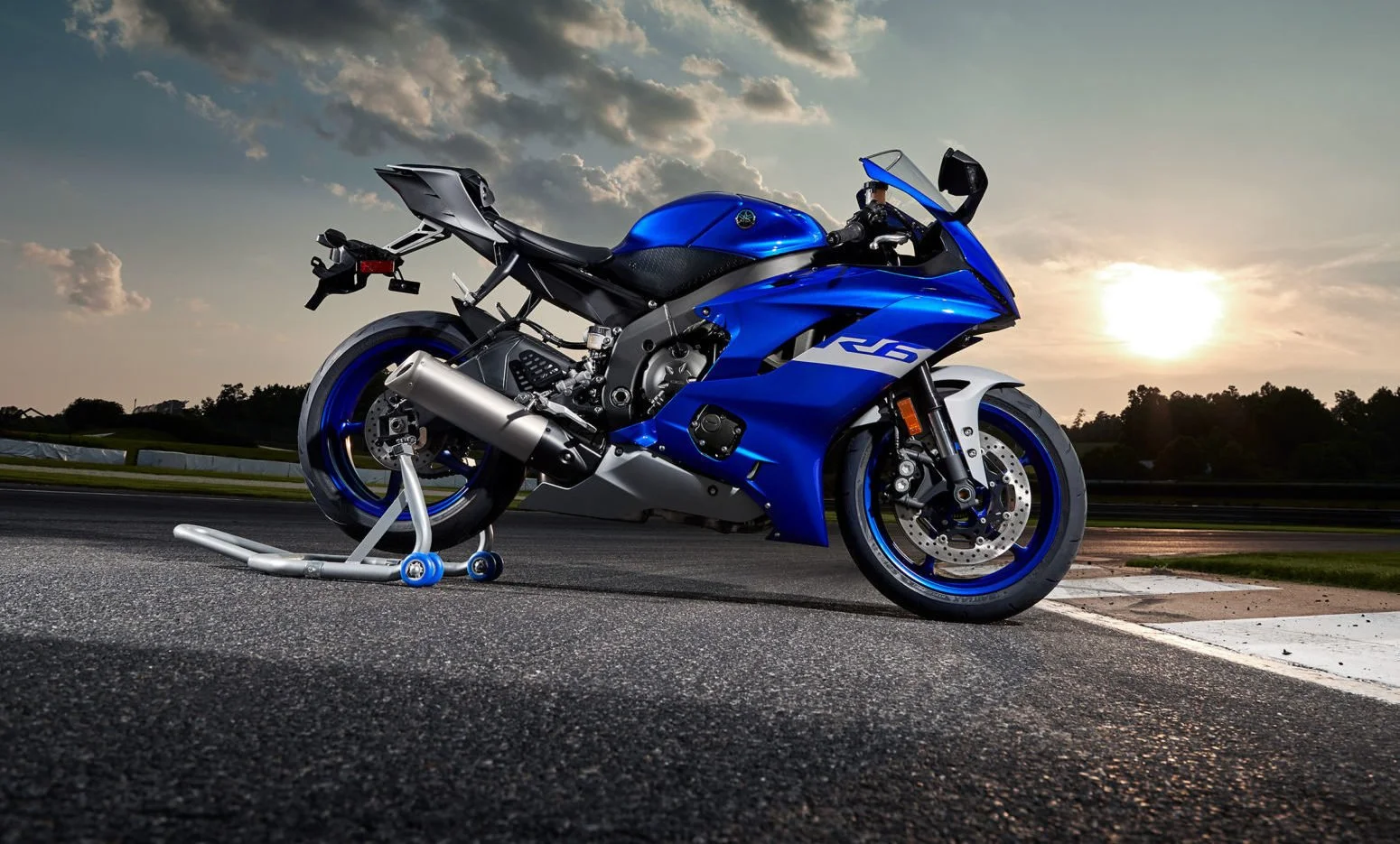 2021 Yamaha YZF R6 Race