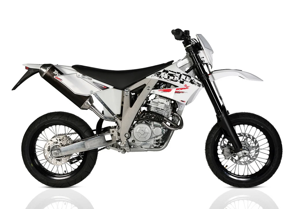 2015 AJP PR5 250 Supermoto