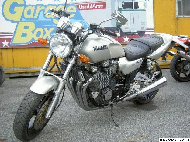 1996 Yamaha XJR 1200