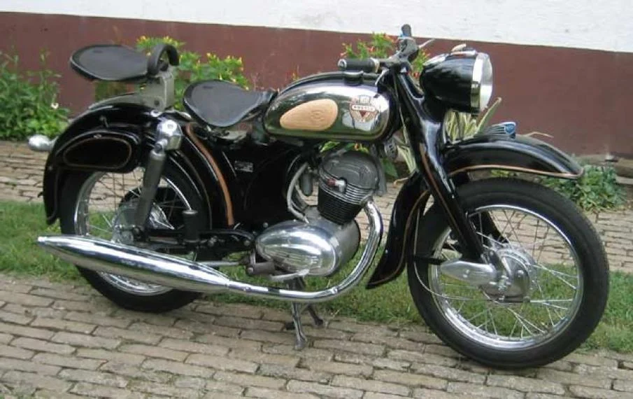 1963 Hercules A 175