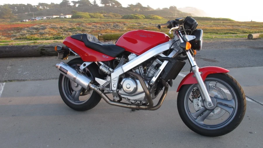 1988 Honda NT 650 Hawk GT