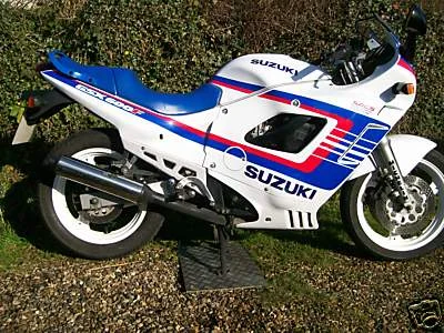 1988 Suzuki GSX 600 F