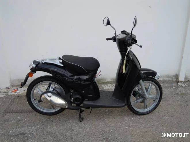2013 Aprilia Scarabeo 50 Street