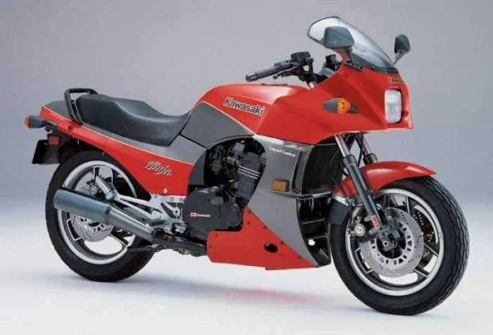 1990 Kawasaki GPZ 900 R