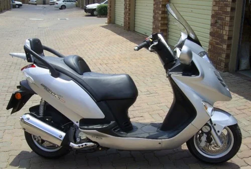 2005 Kymco Grand Dink 250