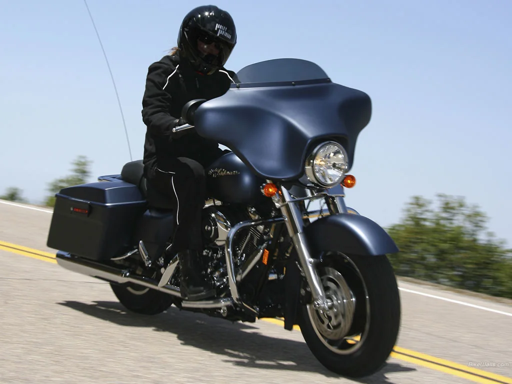 2006 Harley-Davidson FLHXI Street Glide