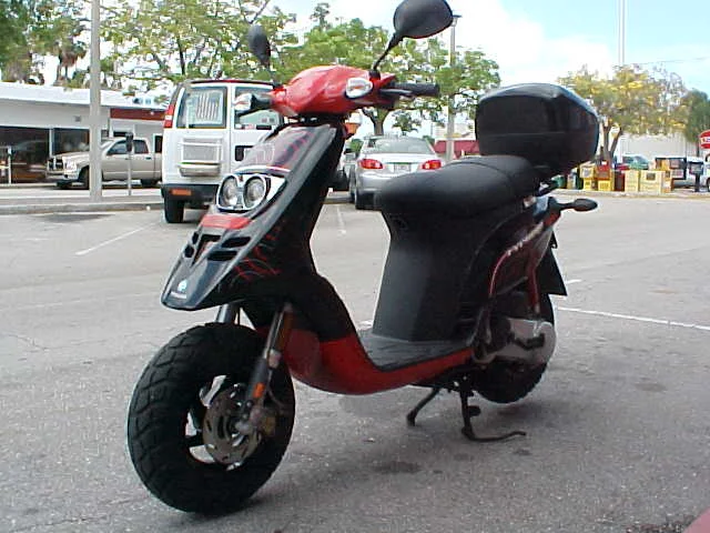 2005 Piaggio Typhoon 50