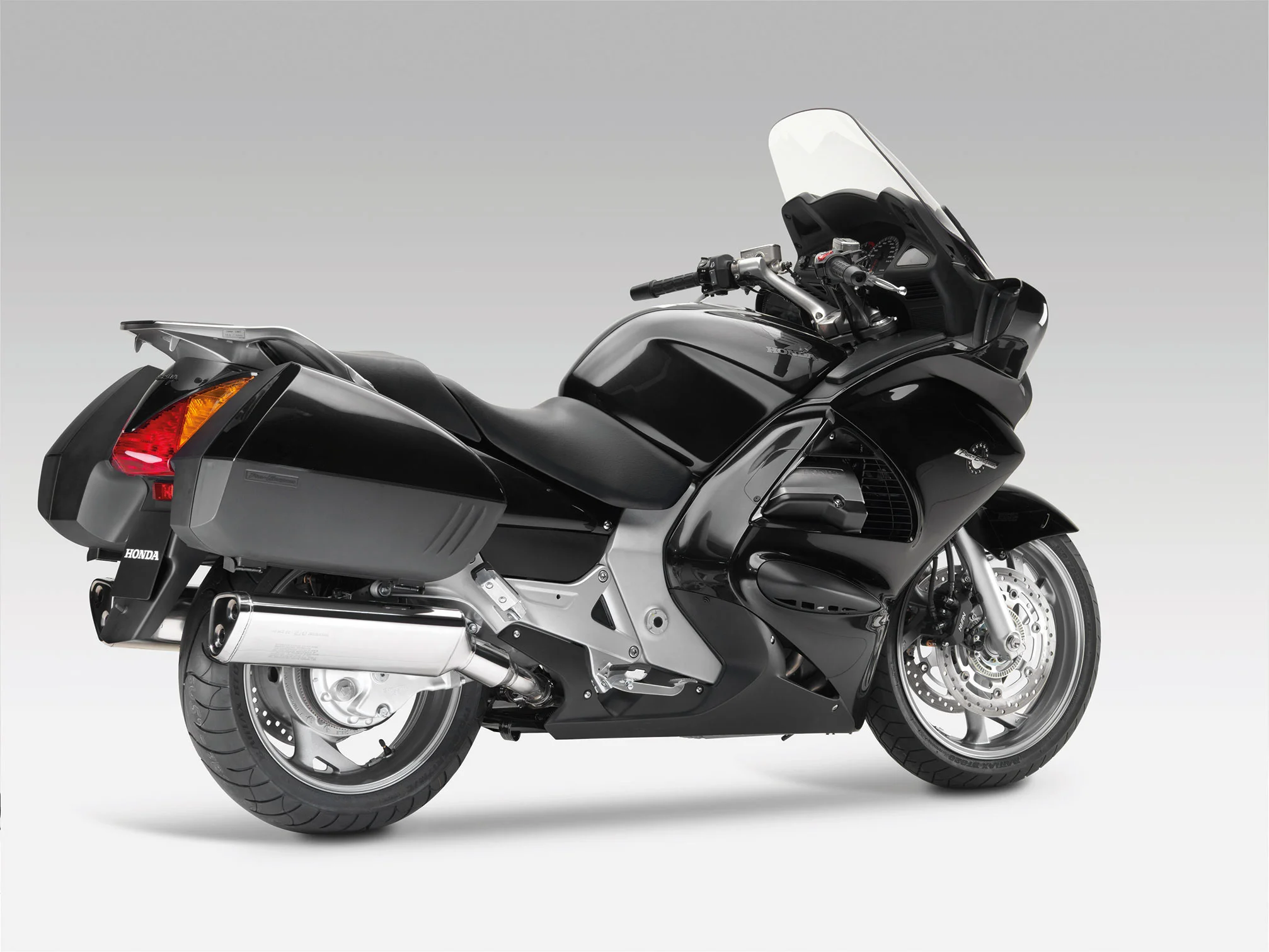 2014 Honda ST1300A Pan-European