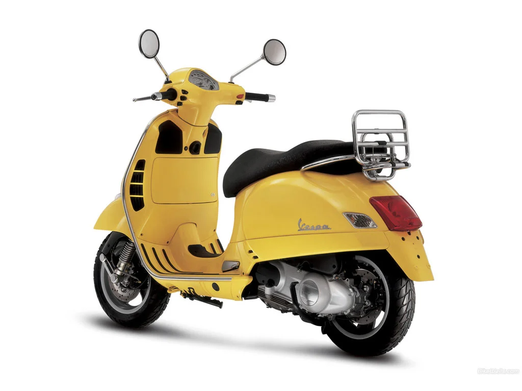 2008 Vespa GTS 125