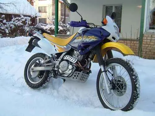 1998 Honda NX 650 Dominator