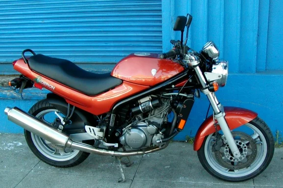 2000 MuZ Skorpion Tour 660