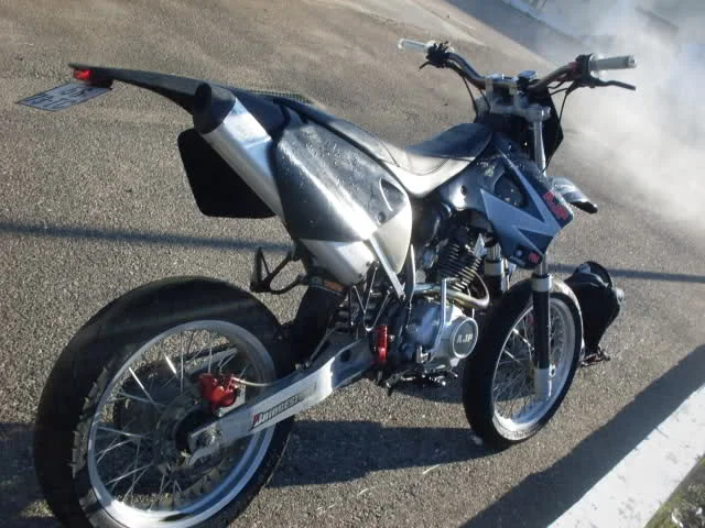 2010 AJP PR4 125 SM