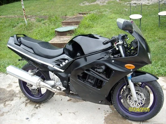 1994 Suzuki RF 900 R