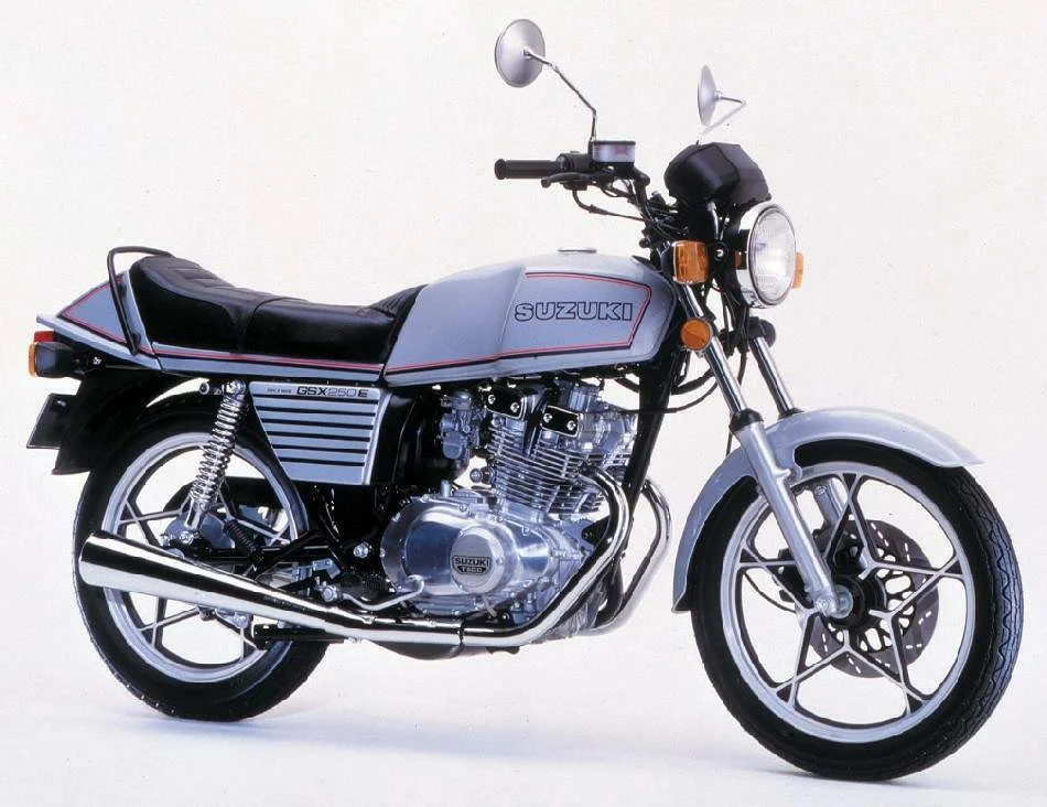 1986 Suzuki GSX 250 Traditional