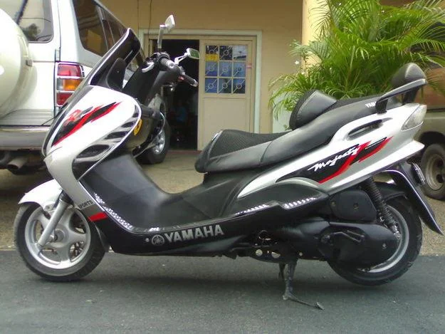 2006 Yamaha Majesty 180