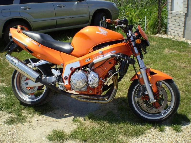 1998 Honda CBR 1100 XX Super Blackbird