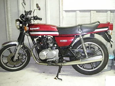 1982 Kawasaki Z 250 C