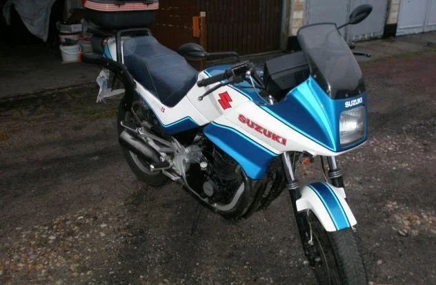 1985 Suzuki GSX 550 ES