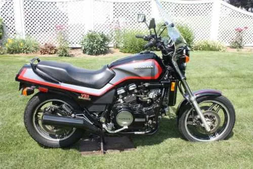1985 Honda V65 VF1100S Sabre
