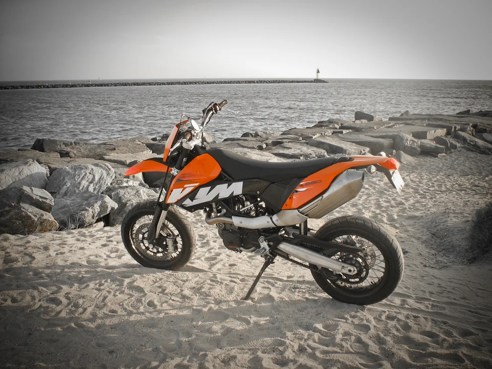 2009 KTM 690 SMC
