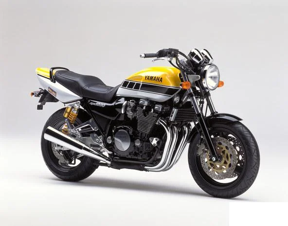 1997 Yamaha XJR 1200
