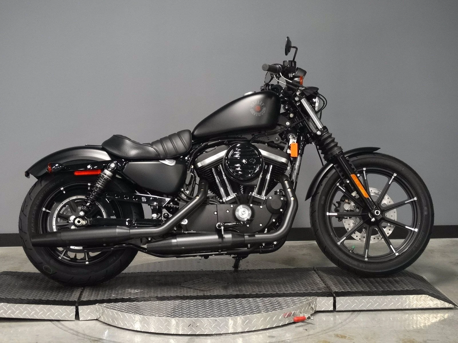 2021 Harley-Davidson Iron 883