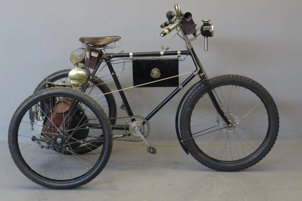 1901 De Dion-Bouton Tricycle