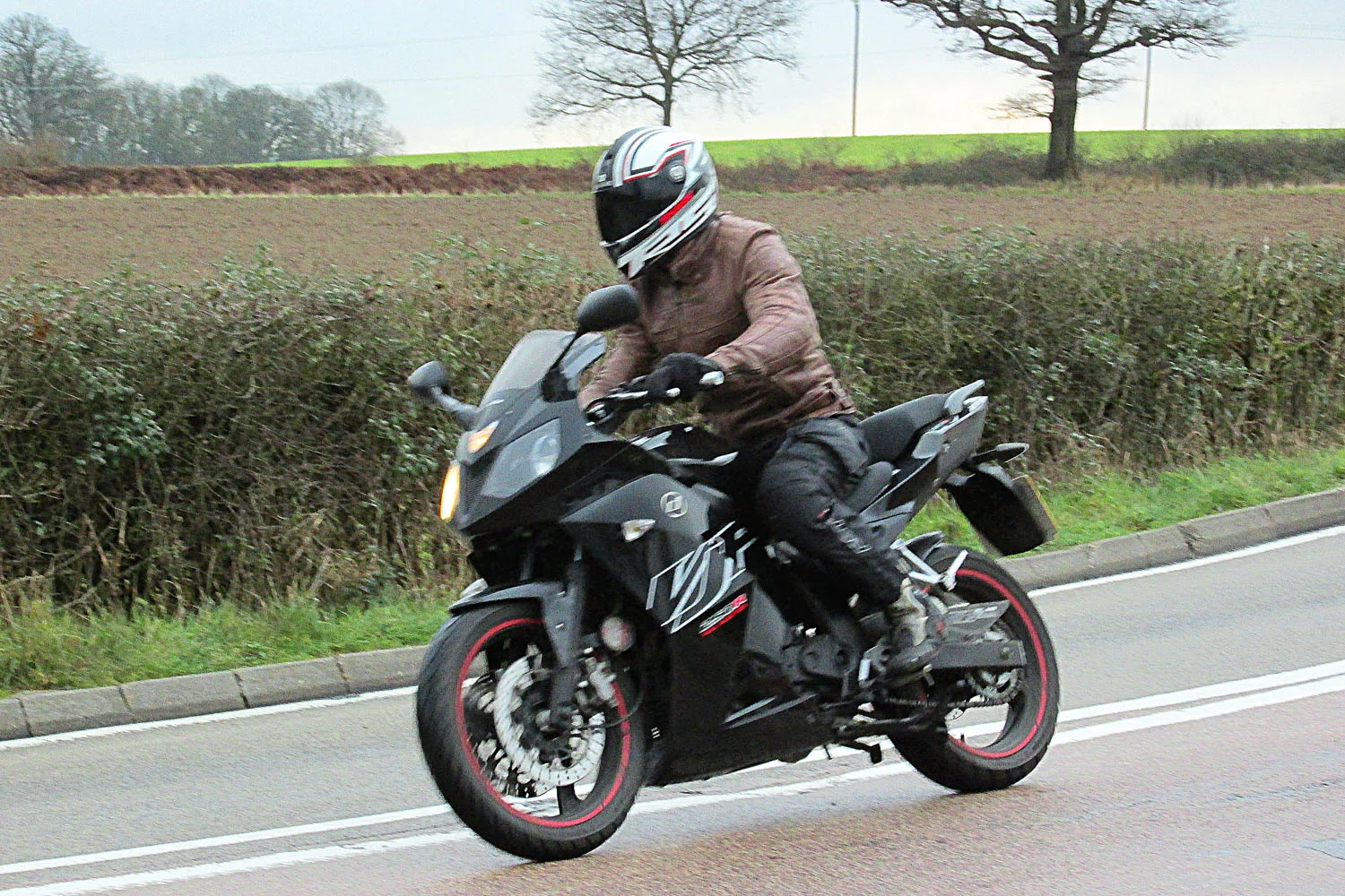 2014 Daelim Roadsport 250