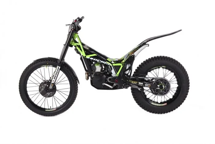 2021 Vertigo Combat Vertical 200