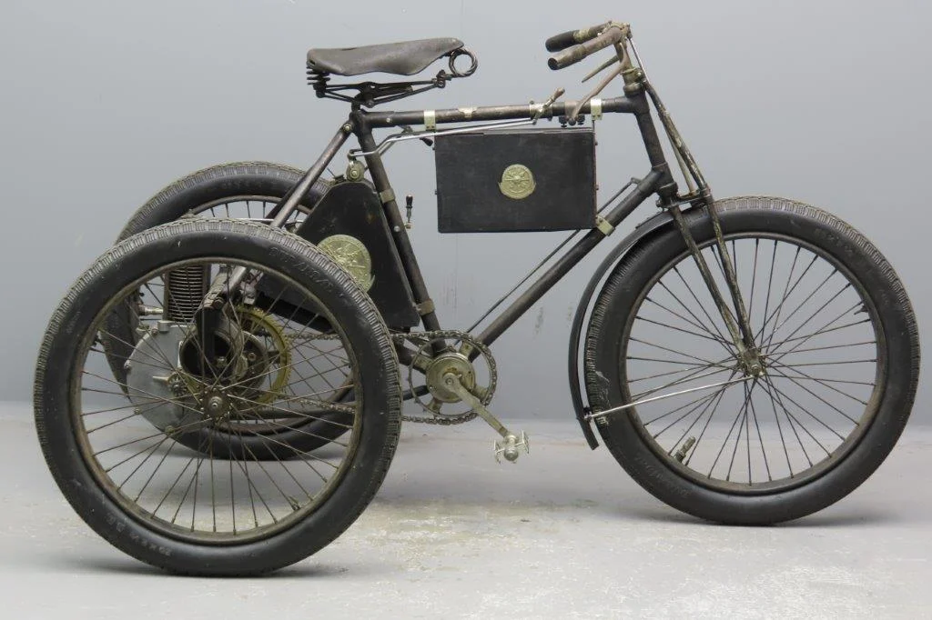 1904 De Dion-Bouton Tricycle