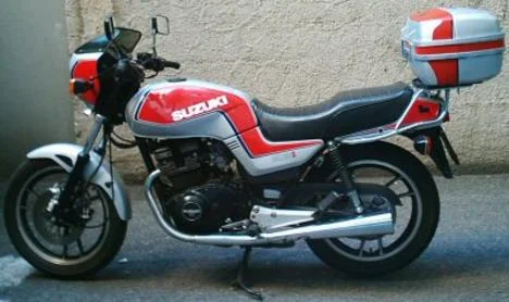 1981 Suzuki GSX 250 E Black Hawk