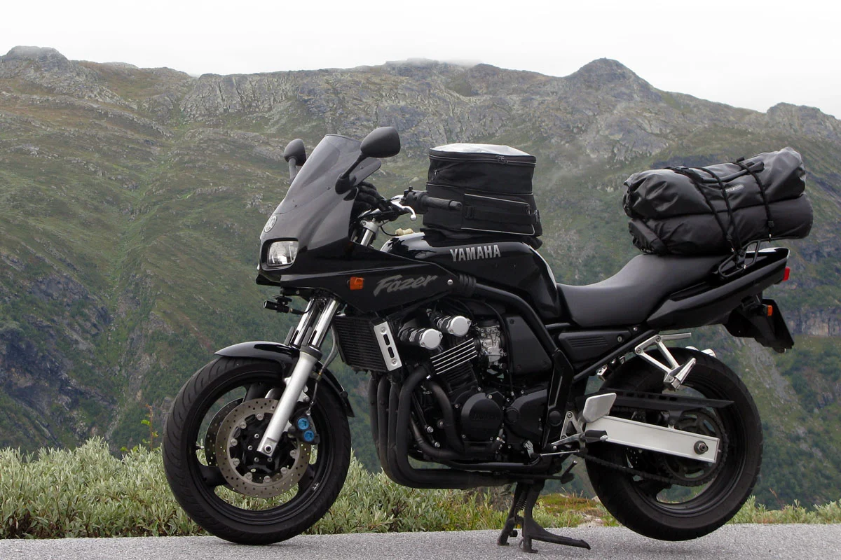 2001 Yamaha FZS 600 Fazer