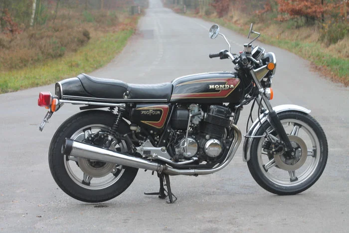 1977 Honda CB 750 F 2