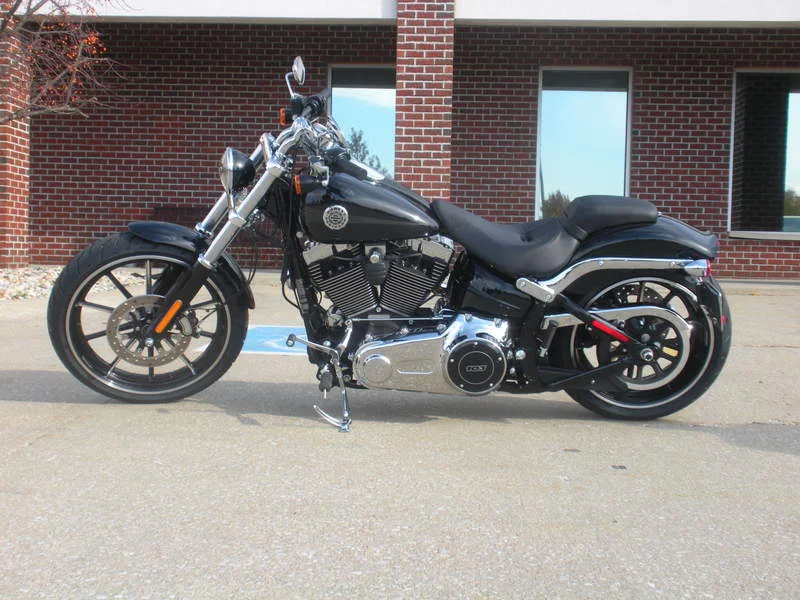 2014 Harley-Davidson Softail Breakout