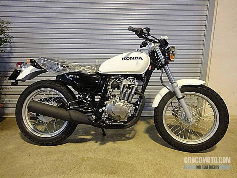 2013 Honda CB223S