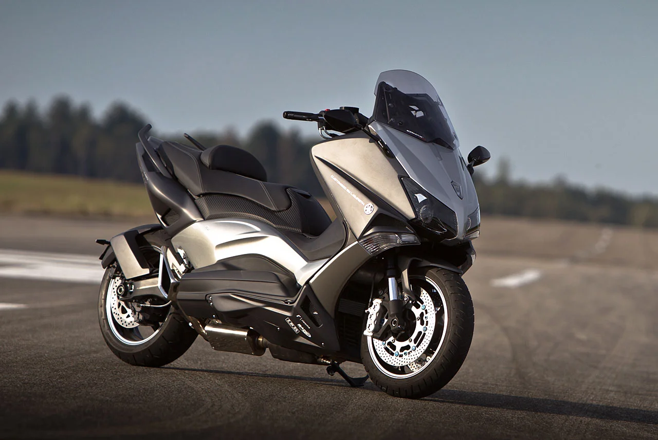 2014 Yamaha TMAX Hypermodified