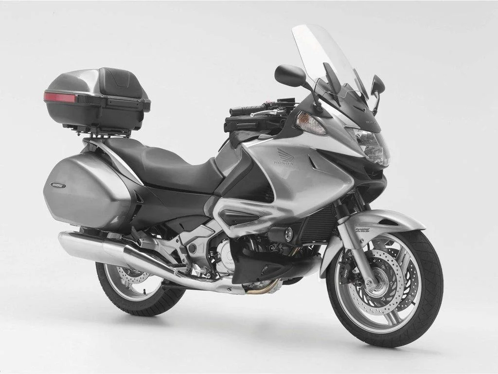 2010 Honda Deauville 700