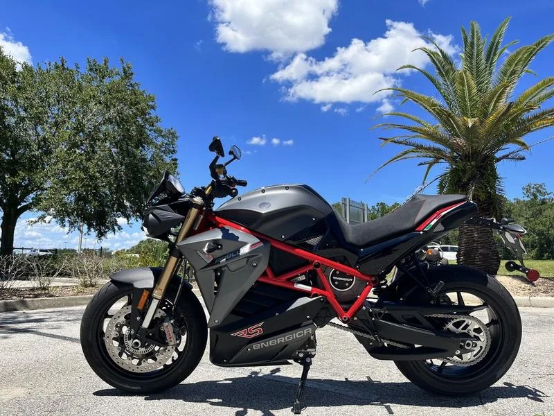 2023 Energica Eva Ribelle
