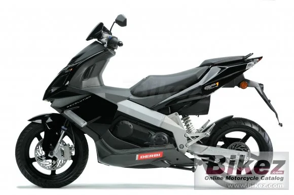 2010 UM GP1-R 50