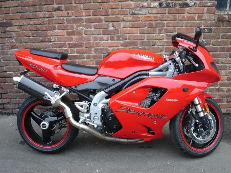 2004 Triumph Daytona 955i
