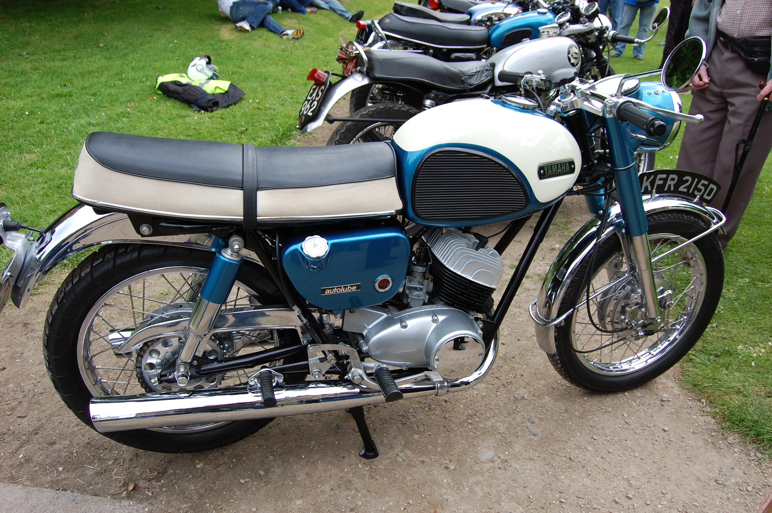 1966 Yamaha YDS 3
