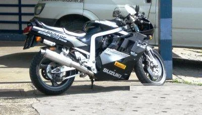 1988 Suzuki GSX-R 750 