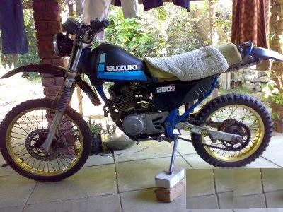 1986 Suzuki DR 250 S