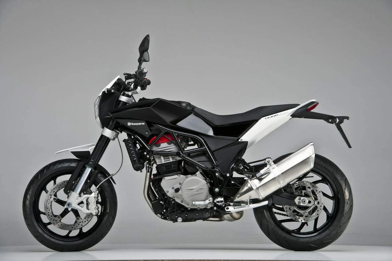 2012 Husqvarna Nuda 900