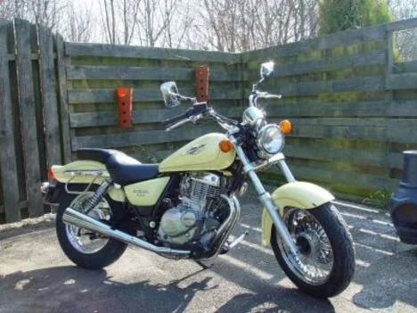 2001 Suzuki GZ 250 Marauder