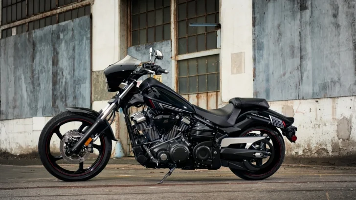2016 Yamaha Star Raider Bullet Cowl
