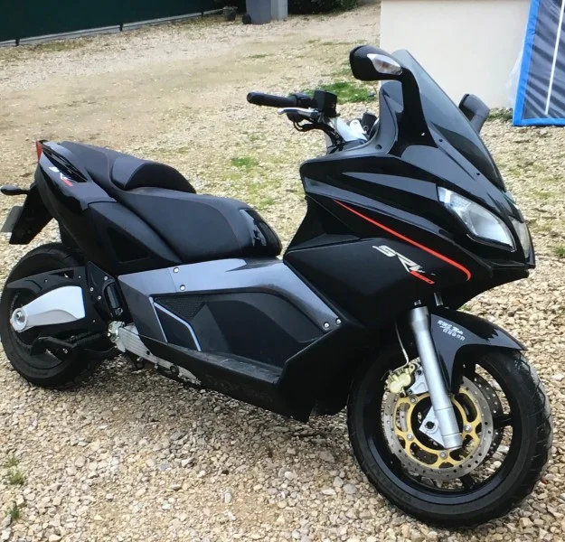 2017 Aprilia SRV 850