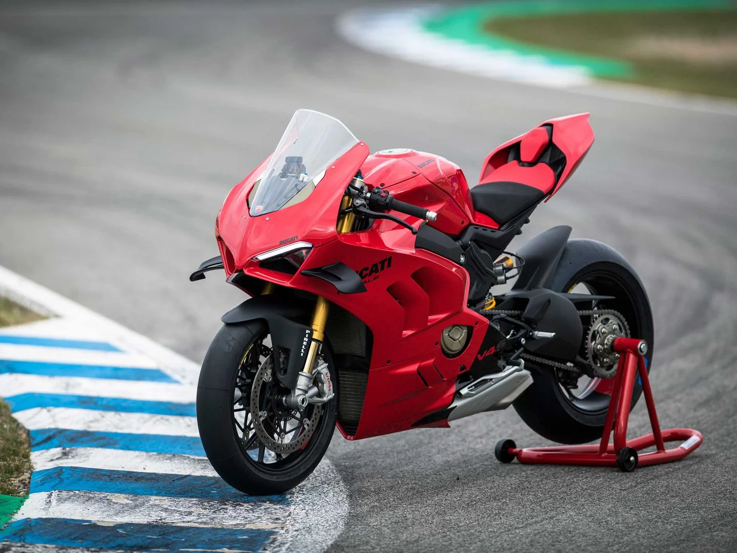 2022 Ducati Panigale V4 S