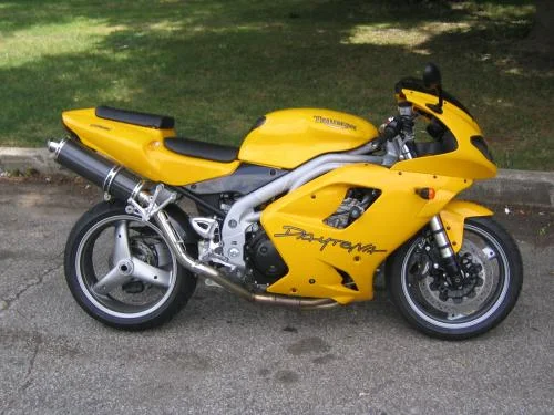 2005 Triumph Daytona 955i