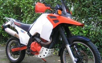 1989 Suzuki DR Big 750 S